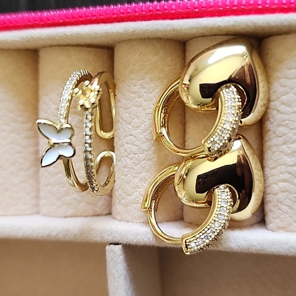 Elegant Pink Jewelry Box With Pair Of Earrings And Ring Gold Plated - Picture 6 of 7